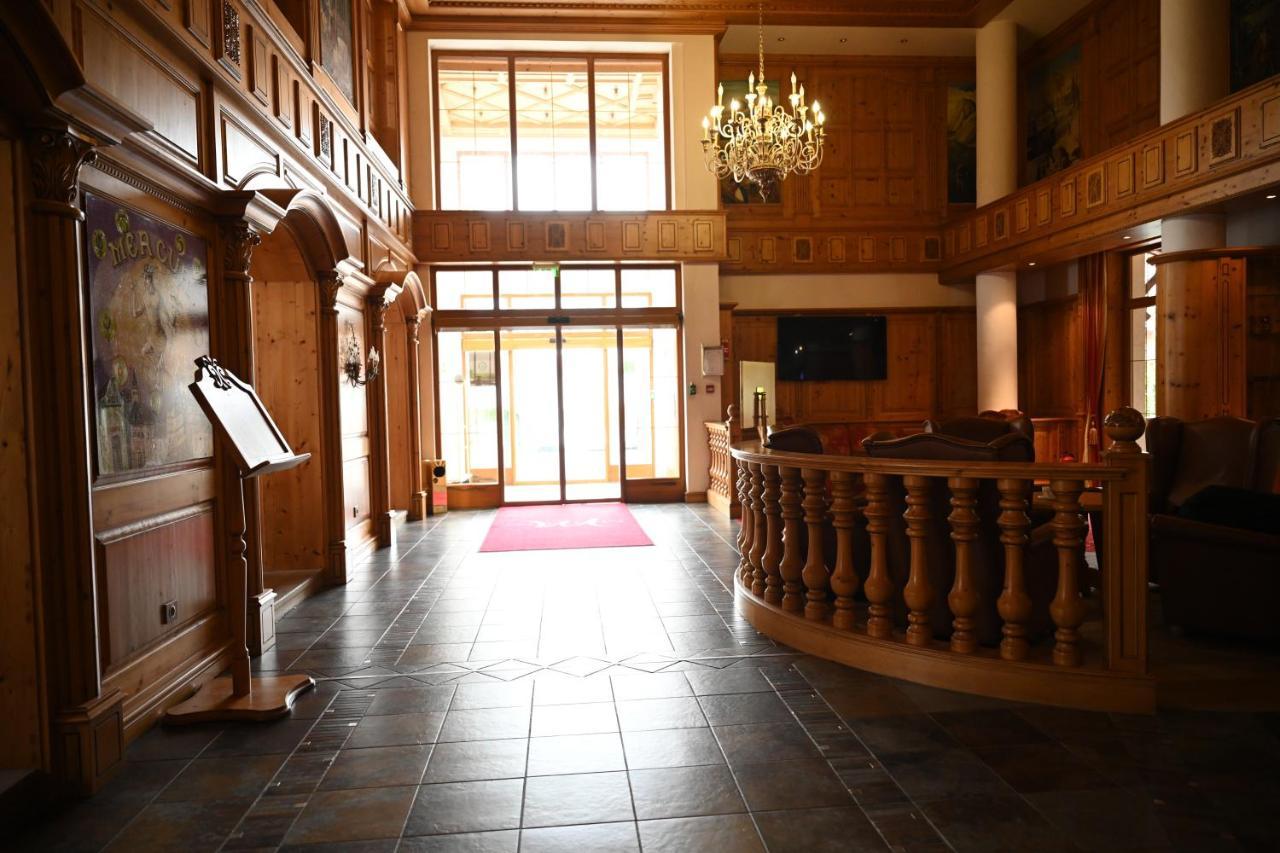 Mercure Sighisoara Binderbubi Hotel & Spa エクステリア 写真